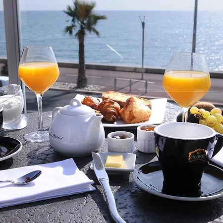Aéva Hotel